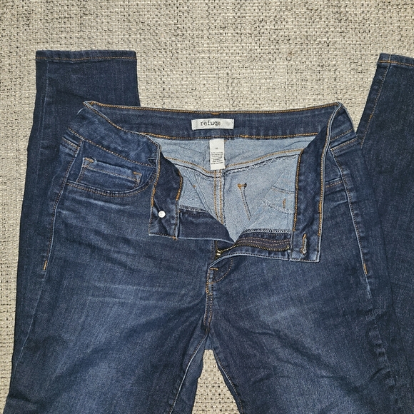 Refuge Dark Indigo Skinny Jeans - Picture 3 of 5